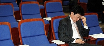 유승민 사퇴.jpg