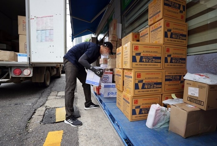온라인쇼핑·전세버스 업계, 심야배송 금지 반대…"생활 편익 급격히 저하시킬 것"