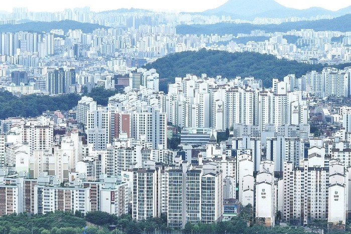 서울 아파트 매매거래량의 36.7%,...