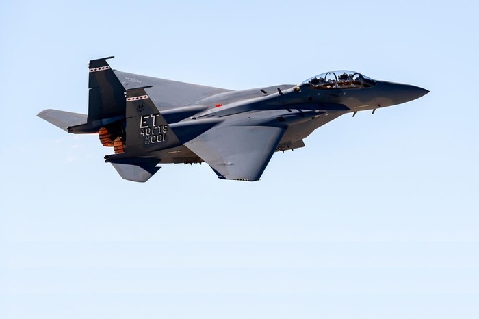 한화시스템, 미국 보잉 'F-15K·F-15EX'에 '대화면 다기능 전시기' 공급 계약