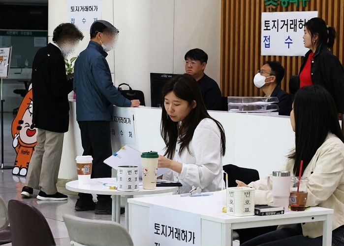 다주택자 양도세 중과 피하려 막판 거...