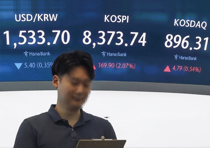 '달러 강세·외인 4조 매도' 원/달러 환율 1,540원대로 마감…금융위기 이후 17년 만에 처음