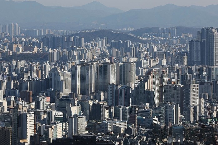 8월 서울 아파트 매매가 1.14% 상승…강남 11개 구 평균 20억 육박, 경기 남부권도 강세 이어가