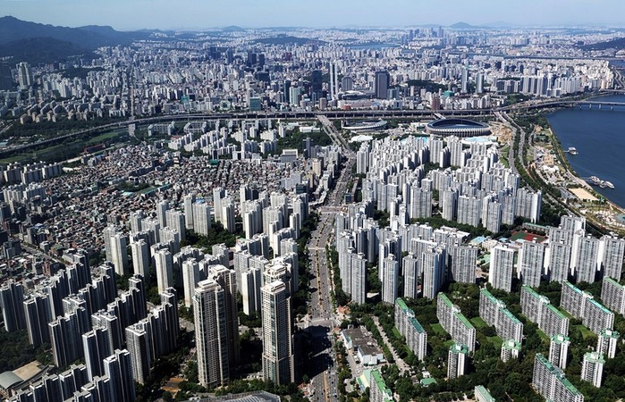 토지거래허가구역 내 세입자 낀 주택 '실거주 의무' 1년 연장…내년 12월 31일까지
