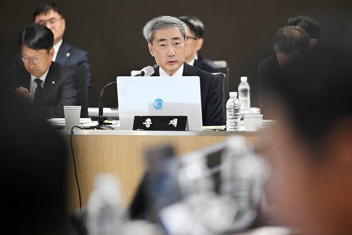 신현송 한은 총재 "내년 예산안, GDP 성장 효과 0.5%p…물가 영향은 0.06%p"